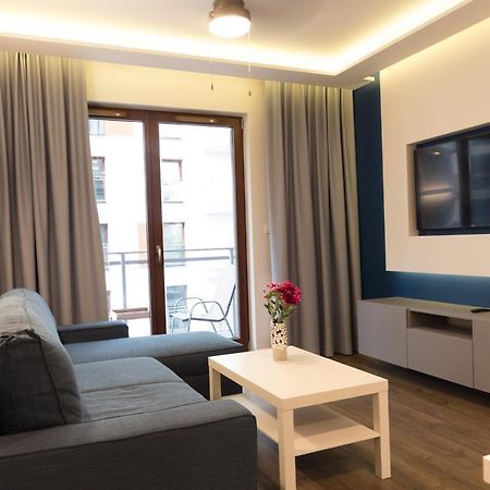 グダニスクApartlogy Aura2 78 - Experience Intelligent Living While Travellingアパートメント エクステリア 写真